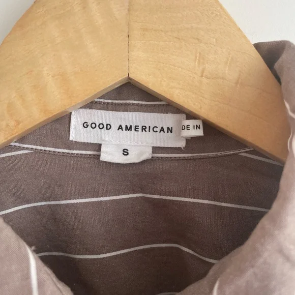 Like New Good American Button-Up Shirt. Size Small. - Picture 3 of 9